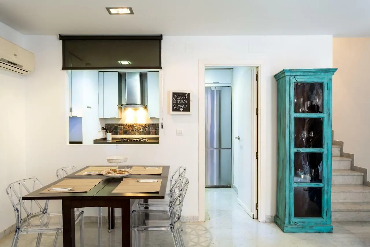Apartment Lr2 Private Terrace & Parking Right In The City Center Seville Spain