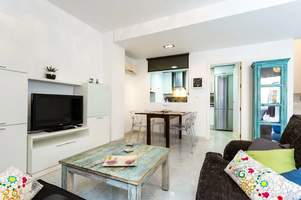 Lr2 Private Terrace & Parking Right In The City Center Seville
