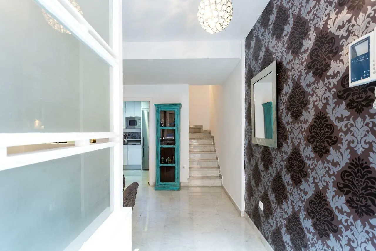 Apartment Lr2 Private Terrace & Parking Right In The City Center Seville Spain