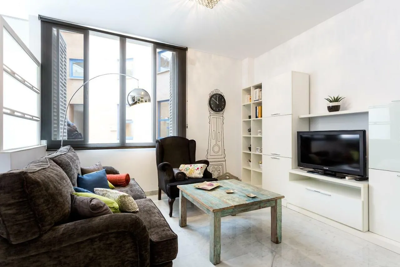 Lr2 Private Terrace & Parking Right In The City Center Seville Apartment